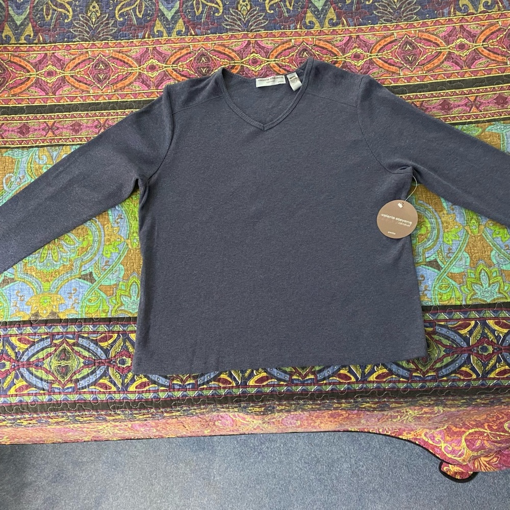 Blue/gray cotton top